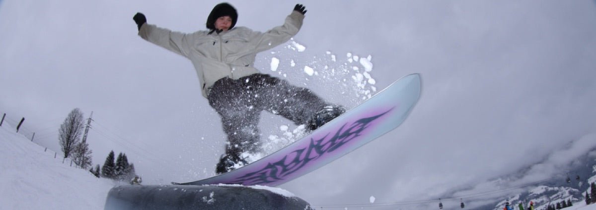 Women's Snowboards - Bataleon US