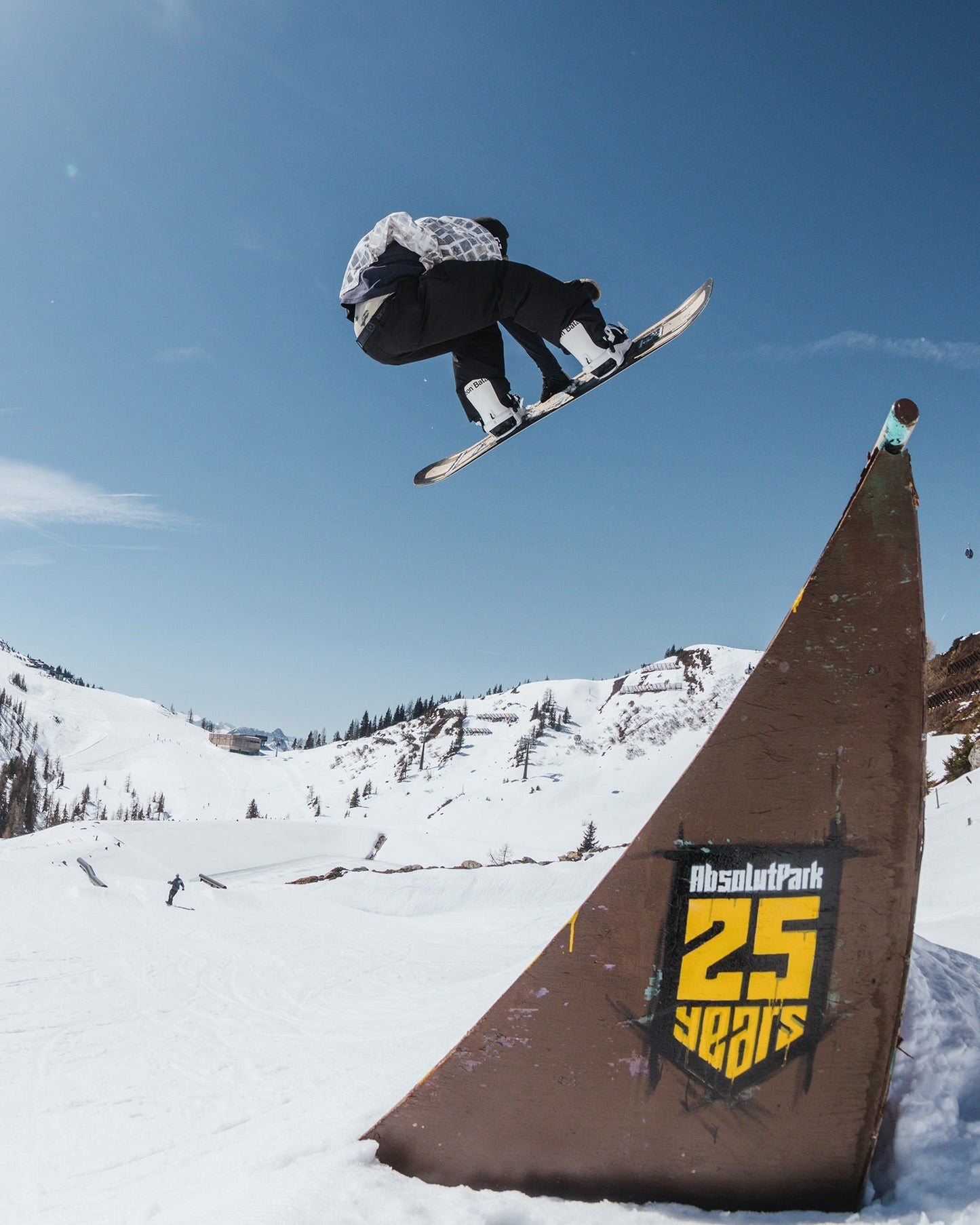 Bindings - Chaos HeelWrap™ Snowboard Bindings - Bataleon US