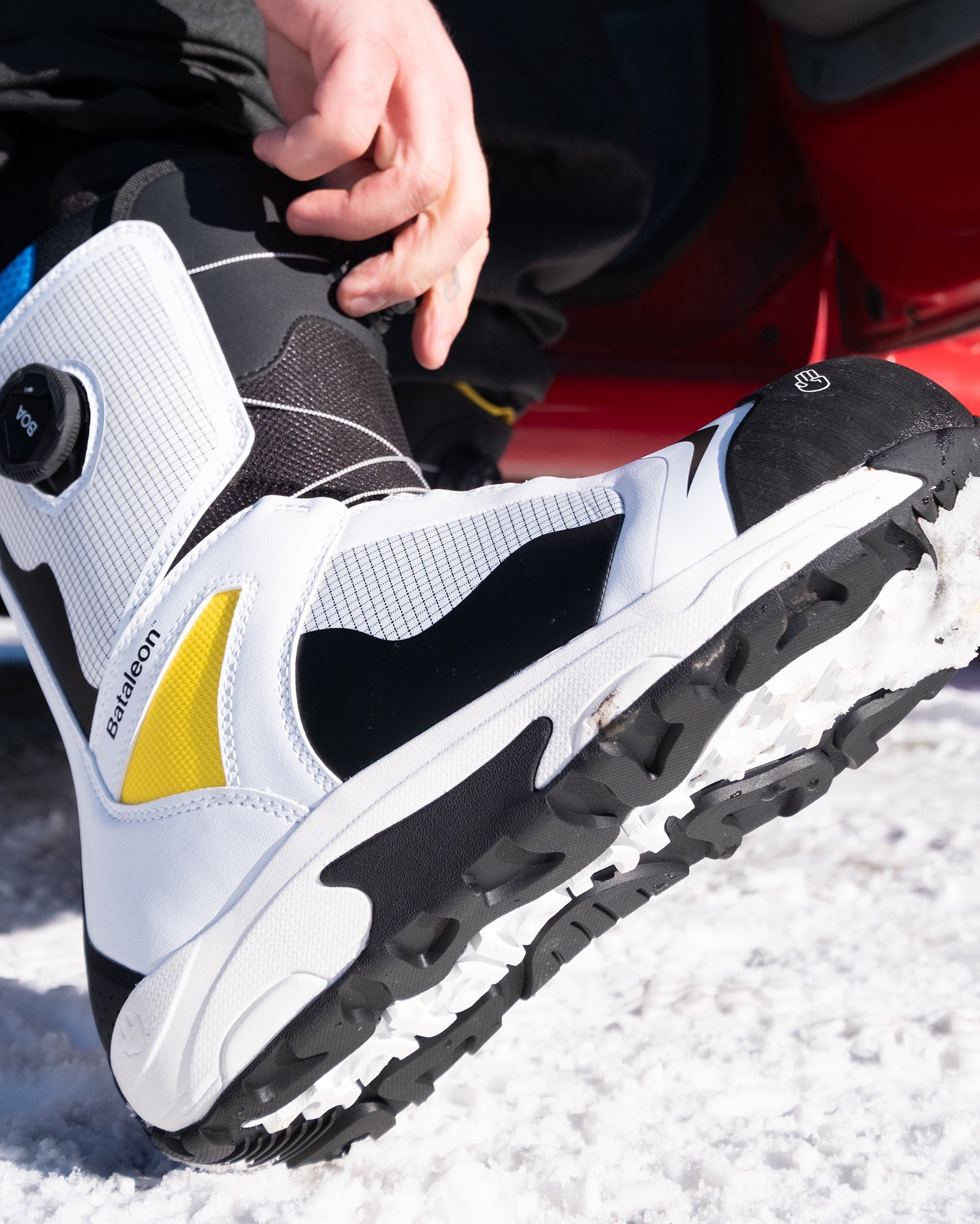 Boots - Rave Men's Snowboard Boots - Bataleon US