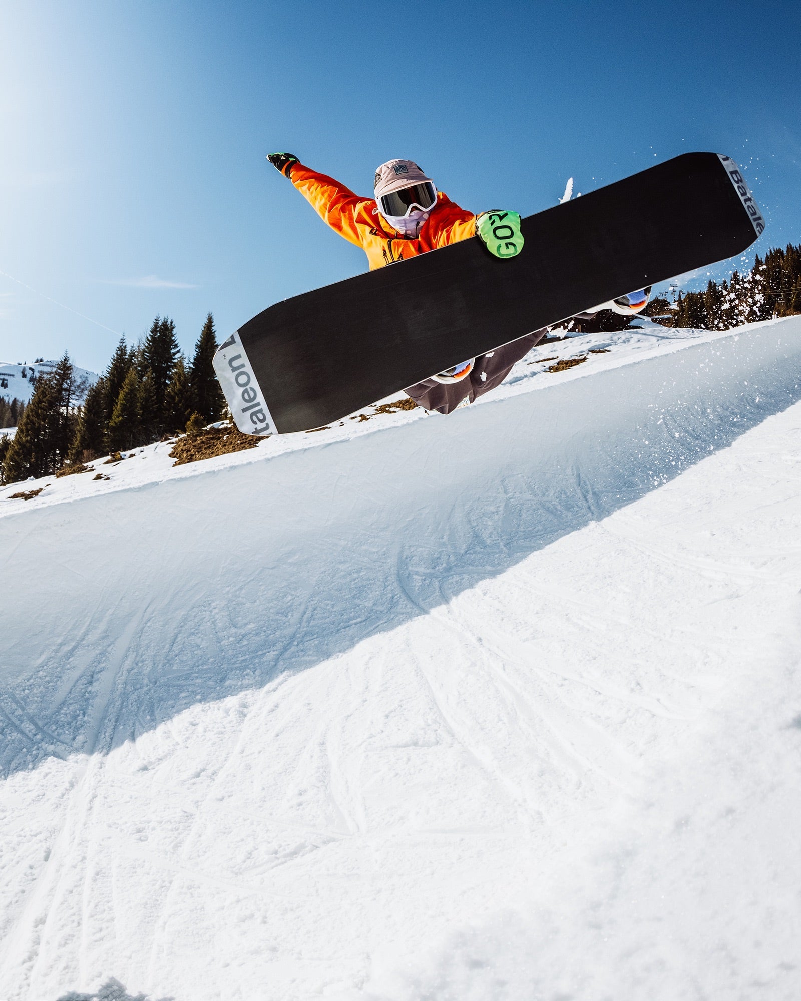 Men's Snowboards - Wallie Snowboard - Bataleon US