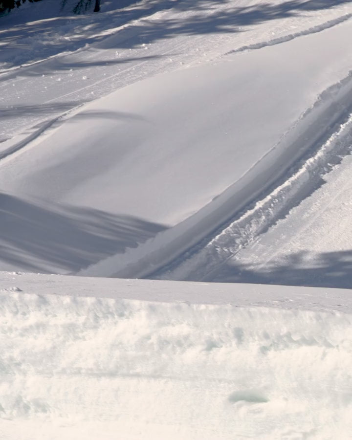 Bataleon goliath + 2023 mens snowboard action video